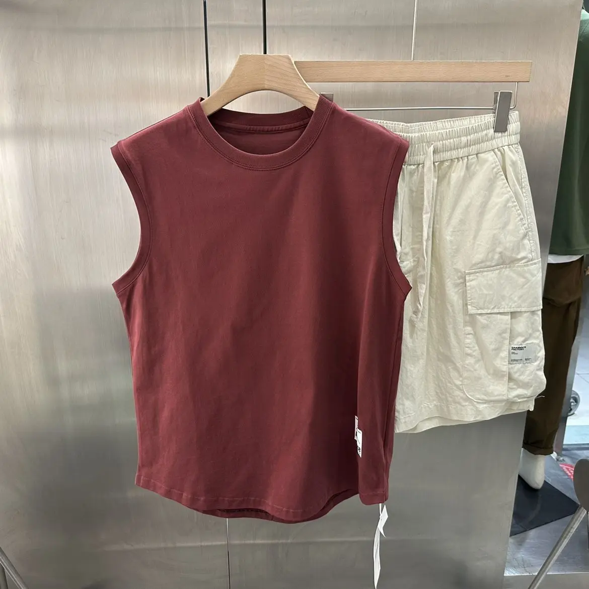 Áo vest thể thao màu rắn dành cho nam giới, áo phông mùa hè hợp thời trang, không tay, rộng rãi, Thương Hiệu Thời Trang , Thể dục, áo ghi lê cotton, áo phông bóng rổ Menswear Cổ Tròn
