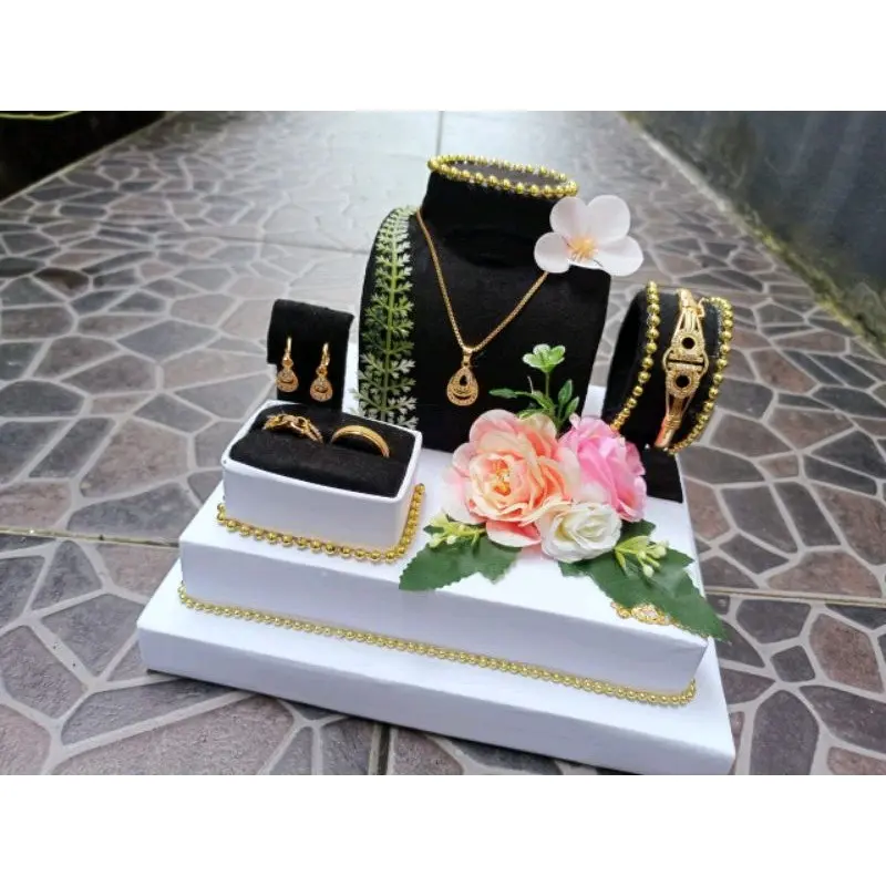 Tempat perhiasan mahar seserahan pernikahan tunangan kado Pernikahan Pernikahan Pernikahan Pernikahan Pernikahan Pernikahan Ulang tahun Ulang tahun