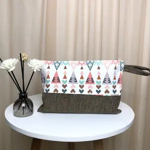 Pouch Kanvas Kombinasi Goni Besar Motif Pouch Kosmetik Wanita Ukuran P 22cm T 16 Resleting Tali Tanpa Puring Warna Goni Random