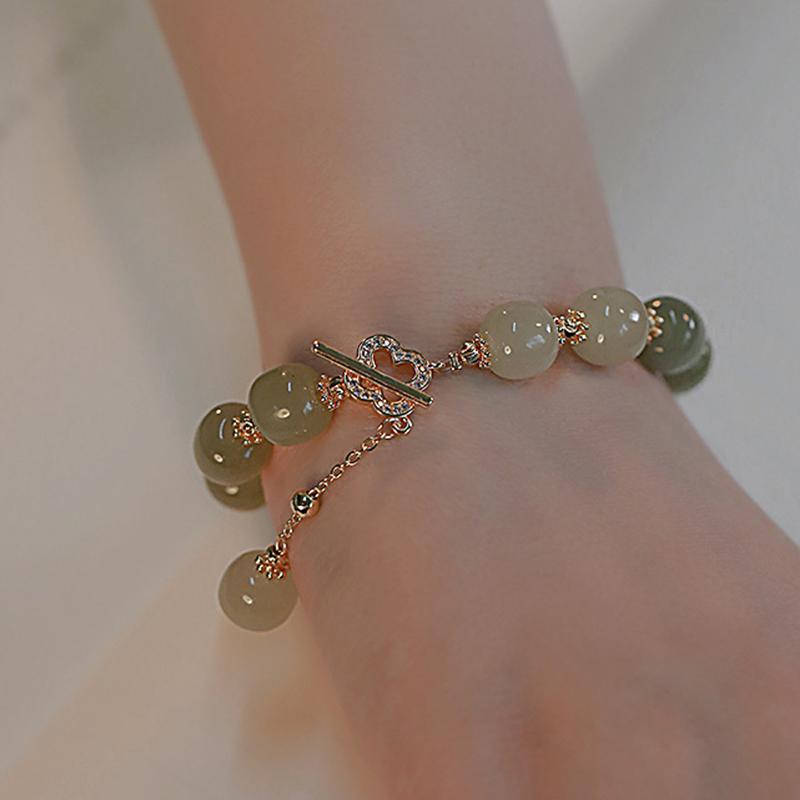 Product Introduction of Fashionable Exquisite Green Imitation Jade Beaded Bracelet For Women Elegant Sweet Wrist Chain Court Style Banquet Daily Jewelry 16