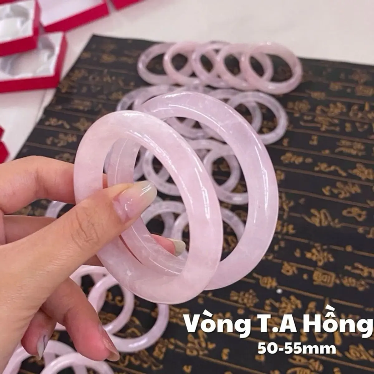 Vòng tay bản đũa và bản hẹ t.anh hồng có hộp Phụ Kiện Móc Khoá