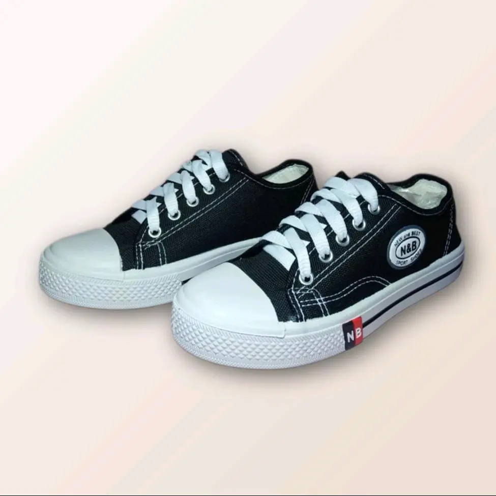 Sepatu Sekolah Anak SD dan SMP Model Tali Hitam putih Round Toe Fashion