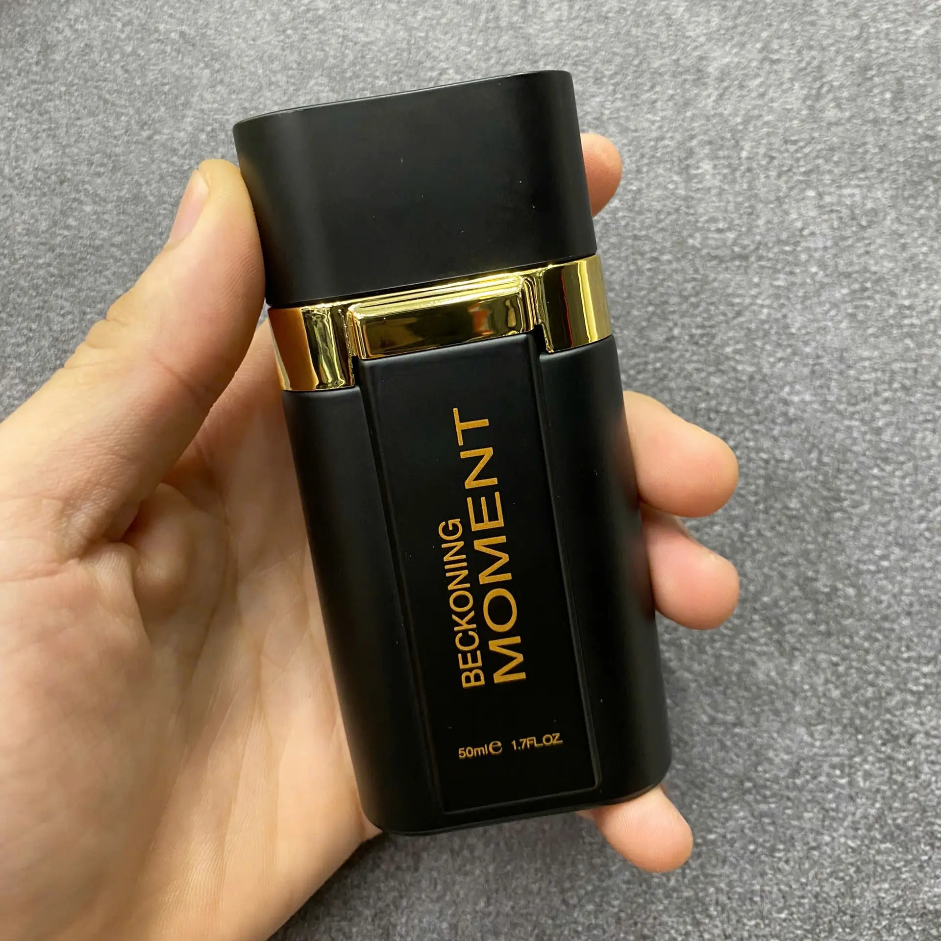 Nước Hoa Nam BECKONING MOMENT 50ml, Hương Trái Cây + Mật Ong Perfume