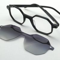 Gambar zonakacamata - Clip On Jiro Black - Frame Kacamata - Pria/Wanita dari zonakacamata_NEW Kota Surabaya 4 Tokopedia