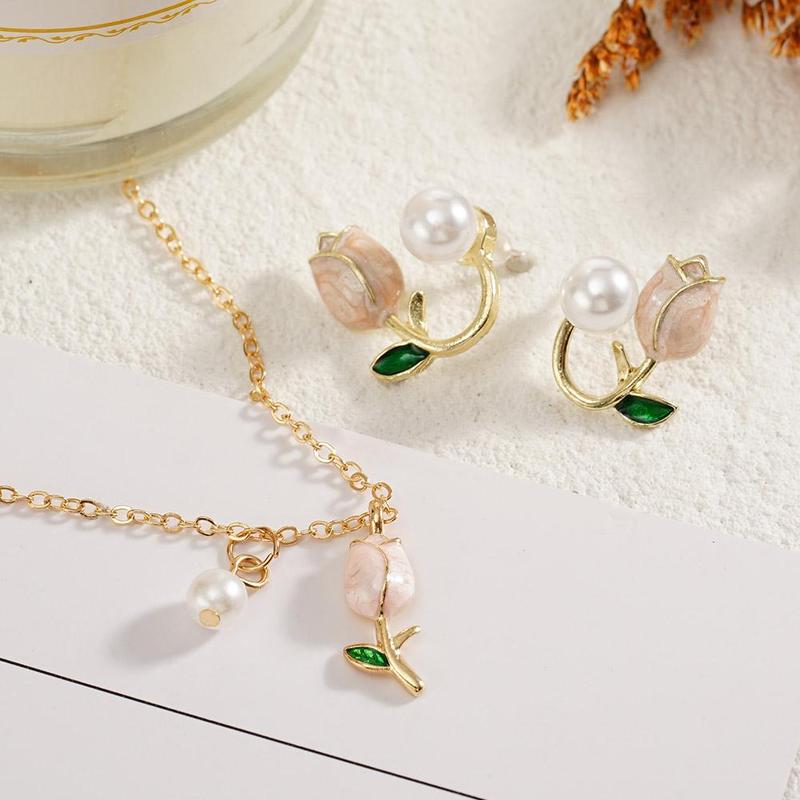 Product Introduction of Fashion Tulip Necklace Cubic Zirconia High Quality Elegant Pendant Accessories Hypoallergenic Birthday Gifts 43