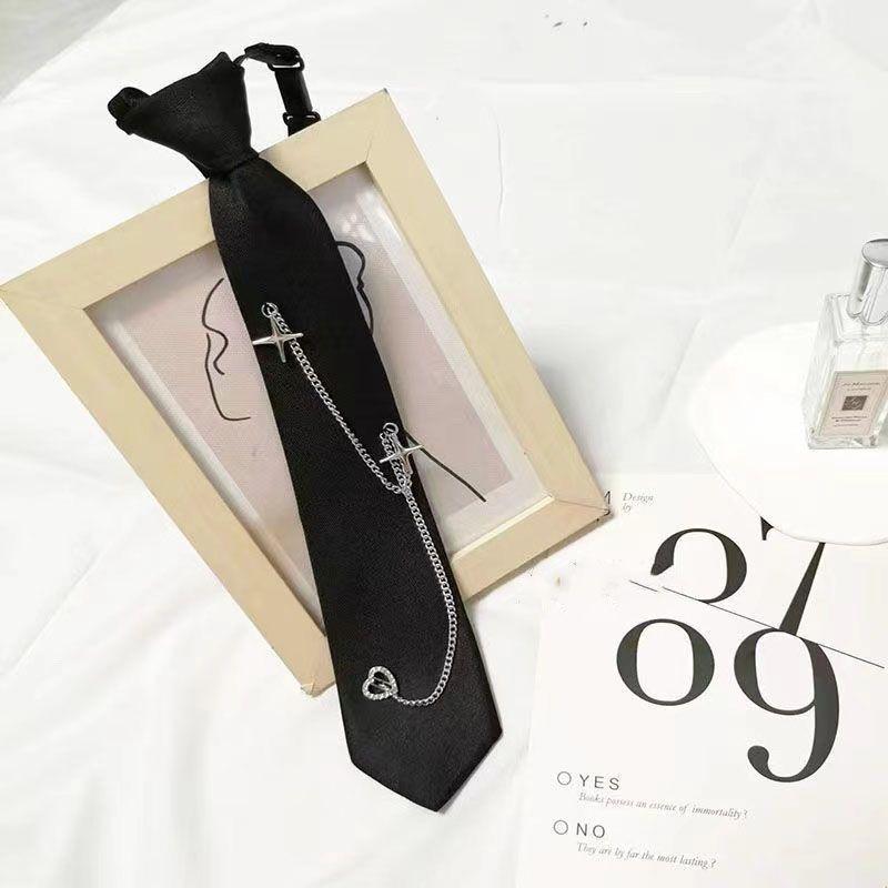 Product Introduction of Bộ Cà Vạt Và Cà Vạt Nơ Dây Chuyền, Màu Đen, Phong Cách JK, Miễn Phí Áo Sơ Mi Lười, Thích Hợp Để Đồ Trang Trí Đại Học, Dễ Phối Đồ, Trang Phục Thường Ngày Cho Nam Và Nữ, Năm 2025 0