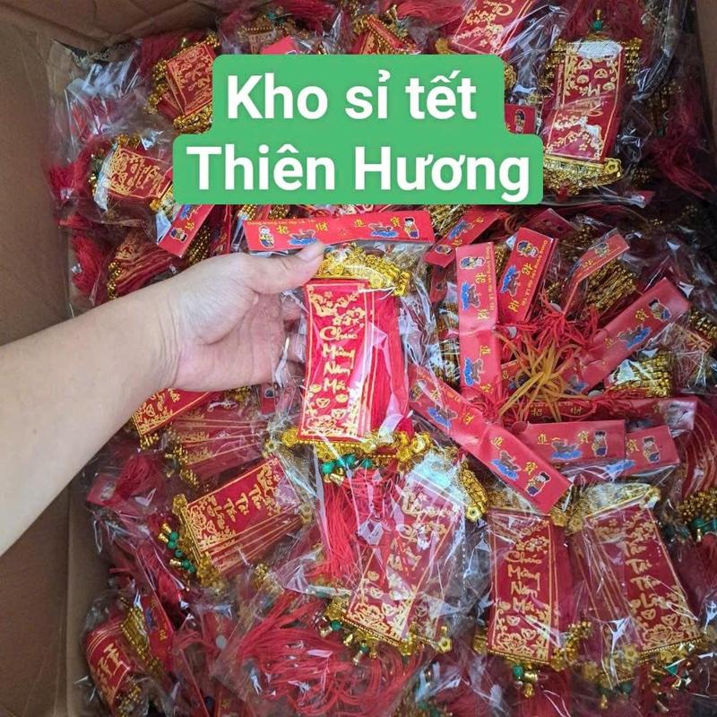 GIÁ XƯỞNG HCM-COMBO 3 Bịch -30 dây LIỄN VẢI NHUNG, khánh trang trí Tết dài 24 cm cả dây treo gồm nhiều câu chúc tết