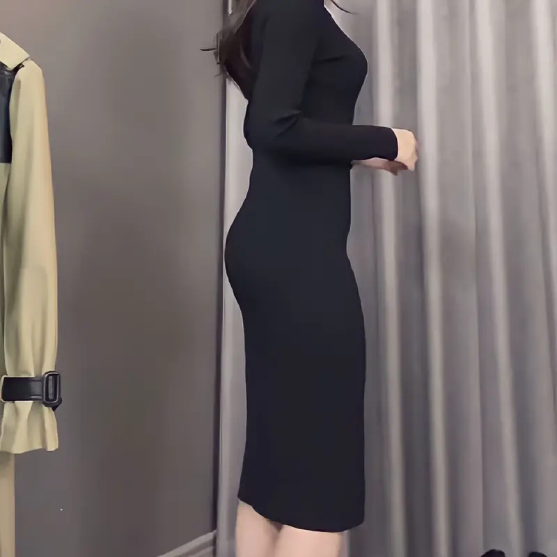Váy Đen Trơn Cổ Trắng Sang Trọn Thanh Lịch 6