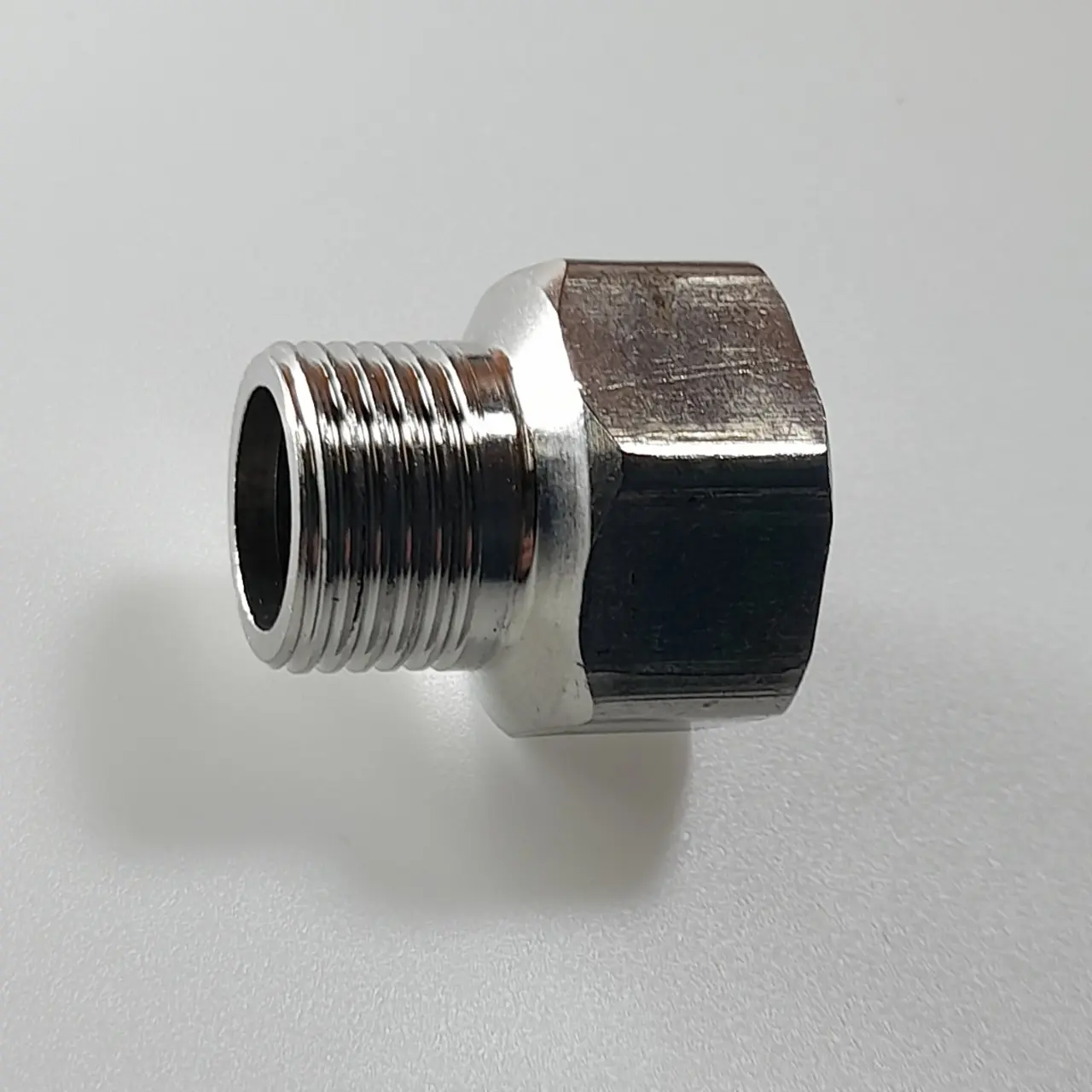 Đầu nối inox  ren trong 27 - ren ngoài 21