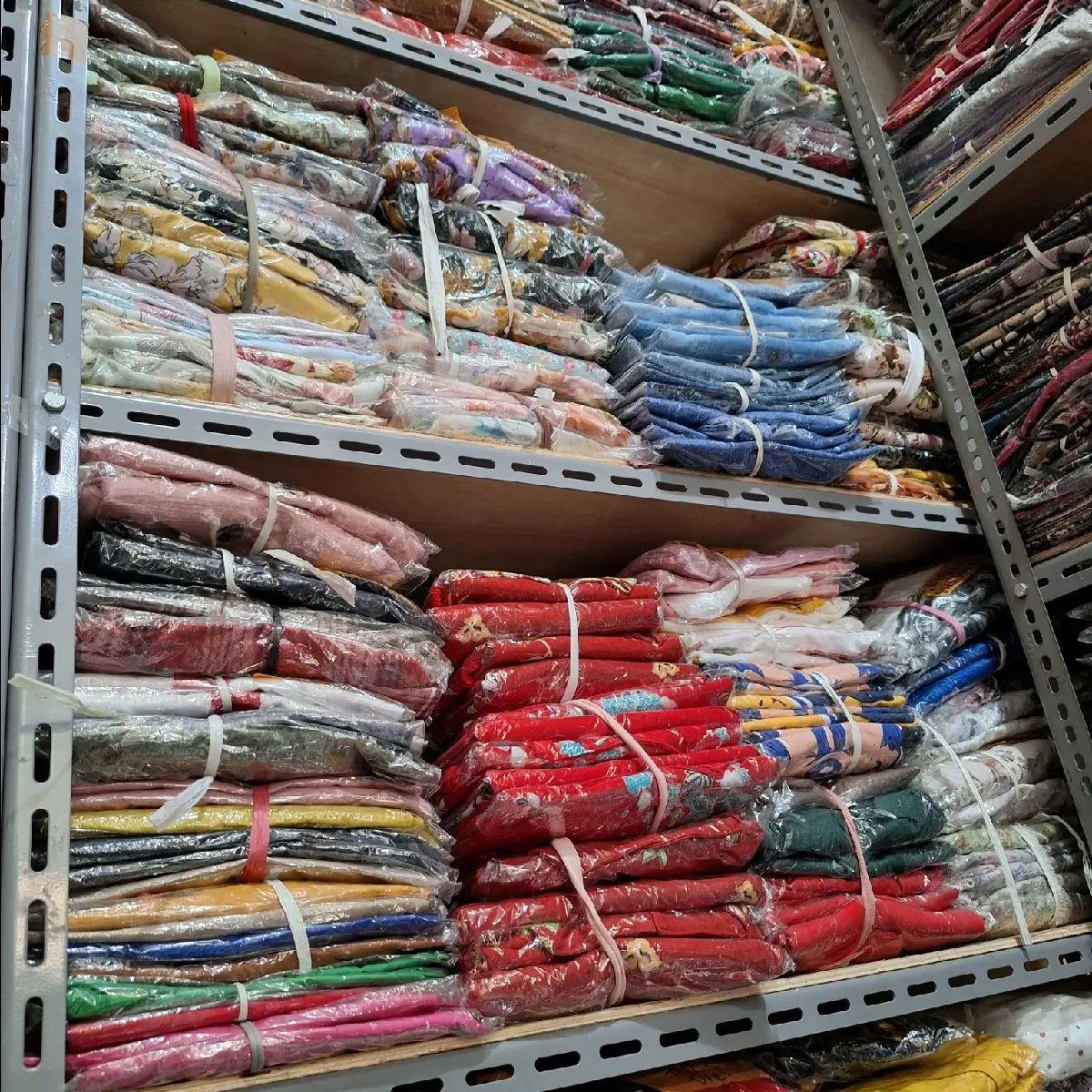 SALE ATASAN FASHION HARGA MURAH MERIAH
