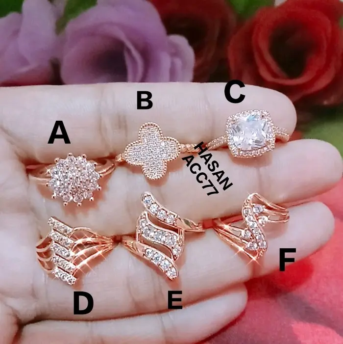 cincin perhiasan emas wanita dewasa model kloper dan model unik/titanium/viral Gold Elegan