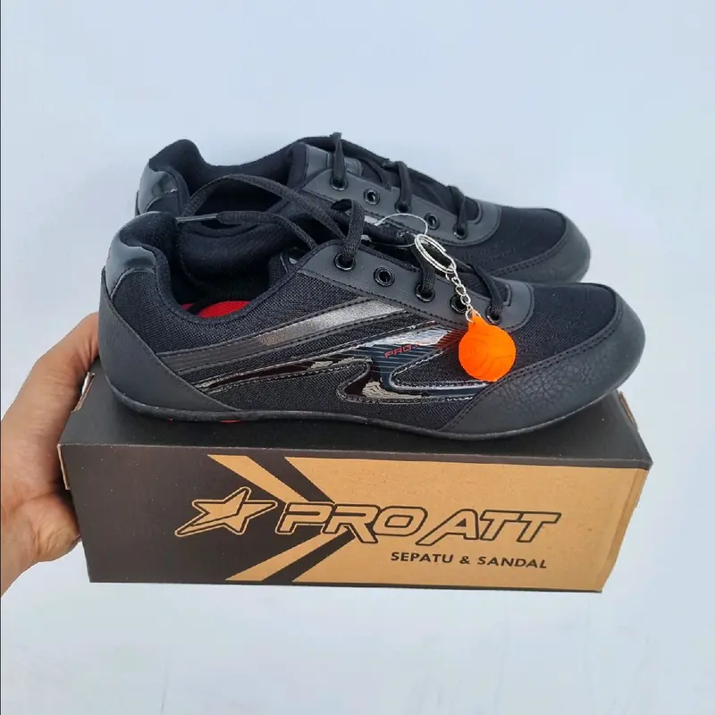 sepatu proatt olahraga Santai 1