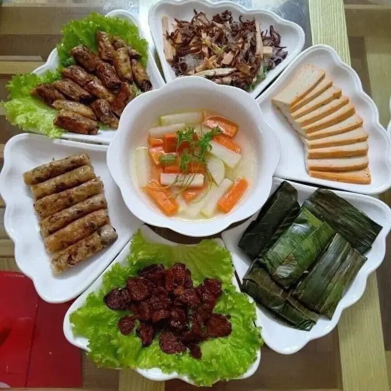 ￼BỘ BÁT ĐĨA HOA MẶT TRỜI NHỰA Có 7 CHI TIẾT THƯƠNG HIỆU NHỰA VIỆT NHẬT CAO CẤP 1