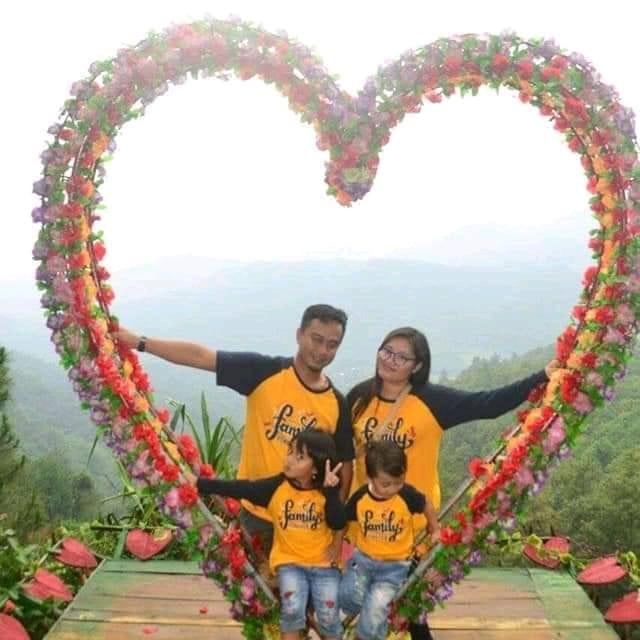 Kaos Couple Keluarga bertiga Kaos keluarga tangan panjang Kaos seragam family gathering Ziyata ZT030 Katun Dewasa Muslim Baju Sarimbit Pasangan Pendek 4