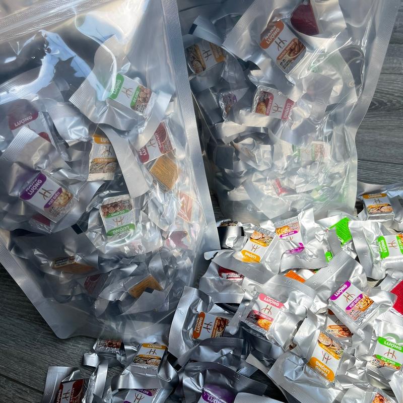 Combo Mix 6 vị 1000g túi Zip Lương khô mini mềm - Viên Năng Lượng hạt dinh dưỡng ngũ cốc ( 64 - 66 viên ) không caffeine có tự nhiên ngũ cốc ăn sáng ngũ cốc & yến mạch lọ óc chó cốm gạo lứt ngucoc ngu co 1 thùng