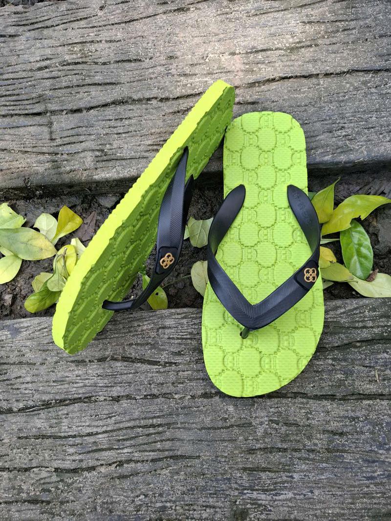 Product Introduction of Dép Kẹp Nam Đế Hoa Văn Cao Su Dẻo Mềm Size 38-43 - Đế Bằng 11