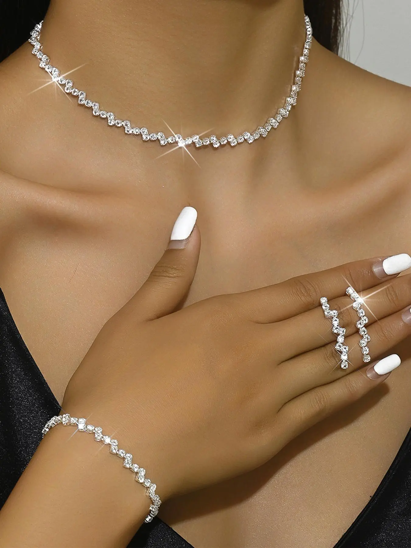 Women's Elegant Artificial Crystals Decorated Necklace & Earrings & Bracelet, Exquisite Trendy Jewelry Set, Fashionable Accessories for Party & Daily Clothing Decor