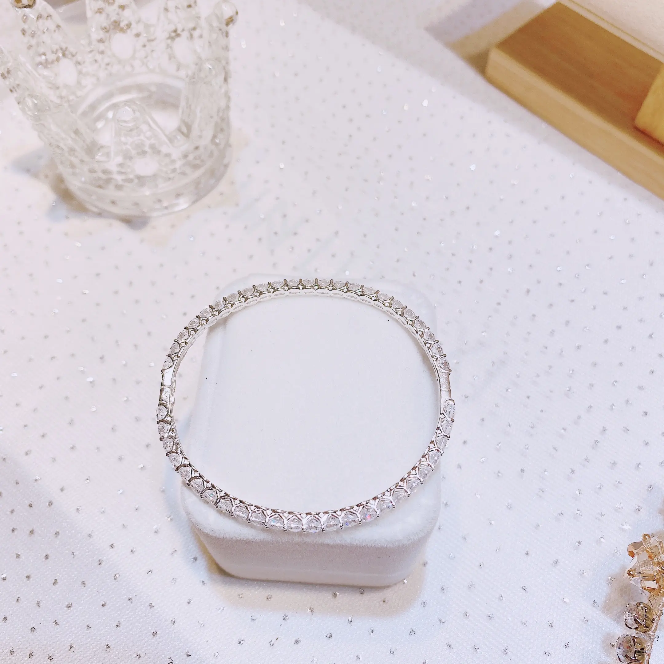 Vòng tay full hàng đá nhân tạo phụ nữ TTJ