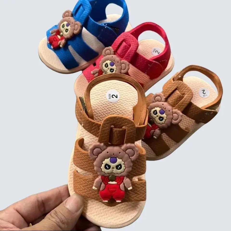 Bộ 2 đôi Sandal Kèn Chip Hình Babythree Tập Đi cho bé - có 3 màu