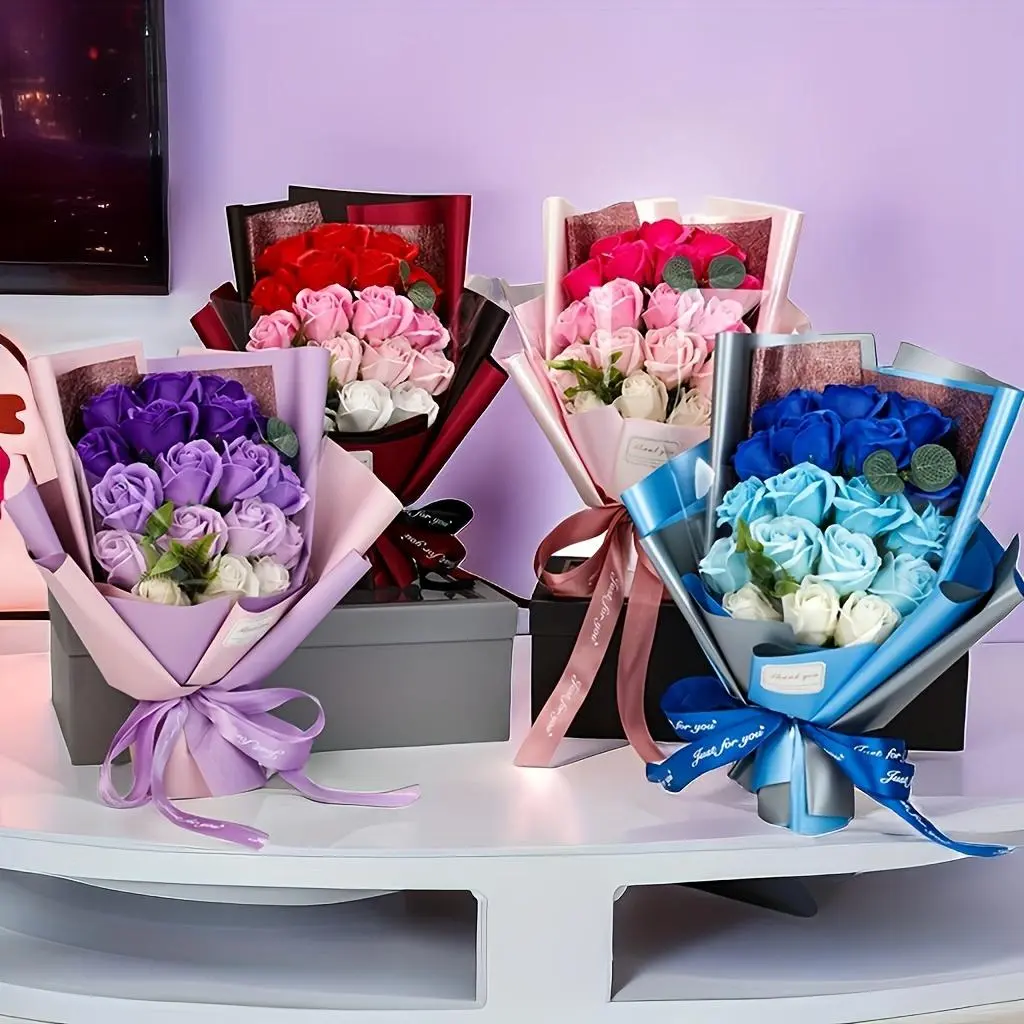 1 Count Aeonium Bouquet, 18 Roses Artificial Flower Bouquet Gift Box, Valentine's Day Gift Gift Box, Wedding Bridesmaid Gift Artificial Flower Gift Box