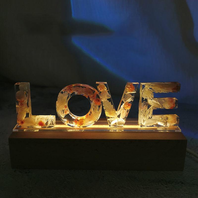 Đèn ngủ theo tên, đèn ngủ handmade, DIY bằng keo resin tặng kèm khuôn, keo, hoa khô