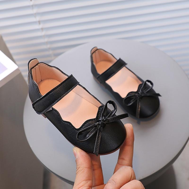 Gaya Korea Ikatan Simpul Bayi Gadis Kulit Datar Sepatu Warna Solid Ruffle Sol Lembut Anti Licin Sepatu Anak 2- 8 Tahun 3