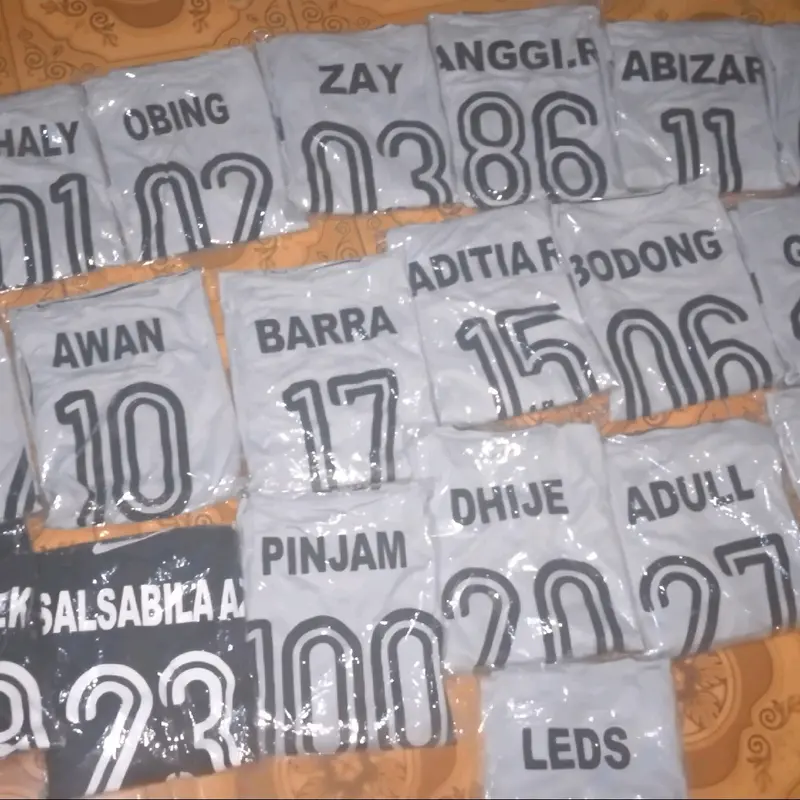 Setelan dan clana BOLA PAKET KOMLIT NAMA+NOMOR+LOGO DAN SEPONSOR Baju Futsal Olahraga Sport 4