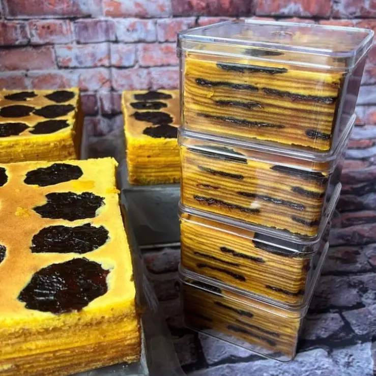 kue Lapis premium prunes 10x10cm