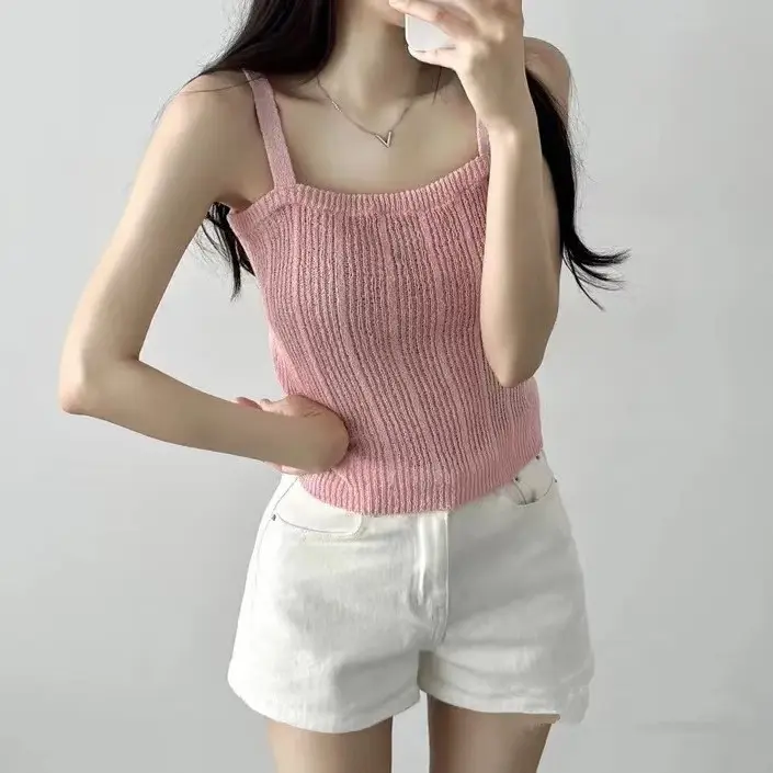 French knitted small camisole, women's spring inner wear design, niche outer wear, short casual Korean version of the hot girl top trend