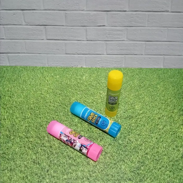 Lem Stik Kecil Satuan 10gr Stiker