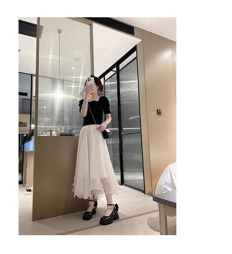 Product Introduction of Lace-Up Mary Jane Chunky Square-Toe Shoes, Comfortable Soft Sole with Anti-Slip Design, Bow Accent, Retro Fashion Footwear That Can Be Paired with Skirts 30