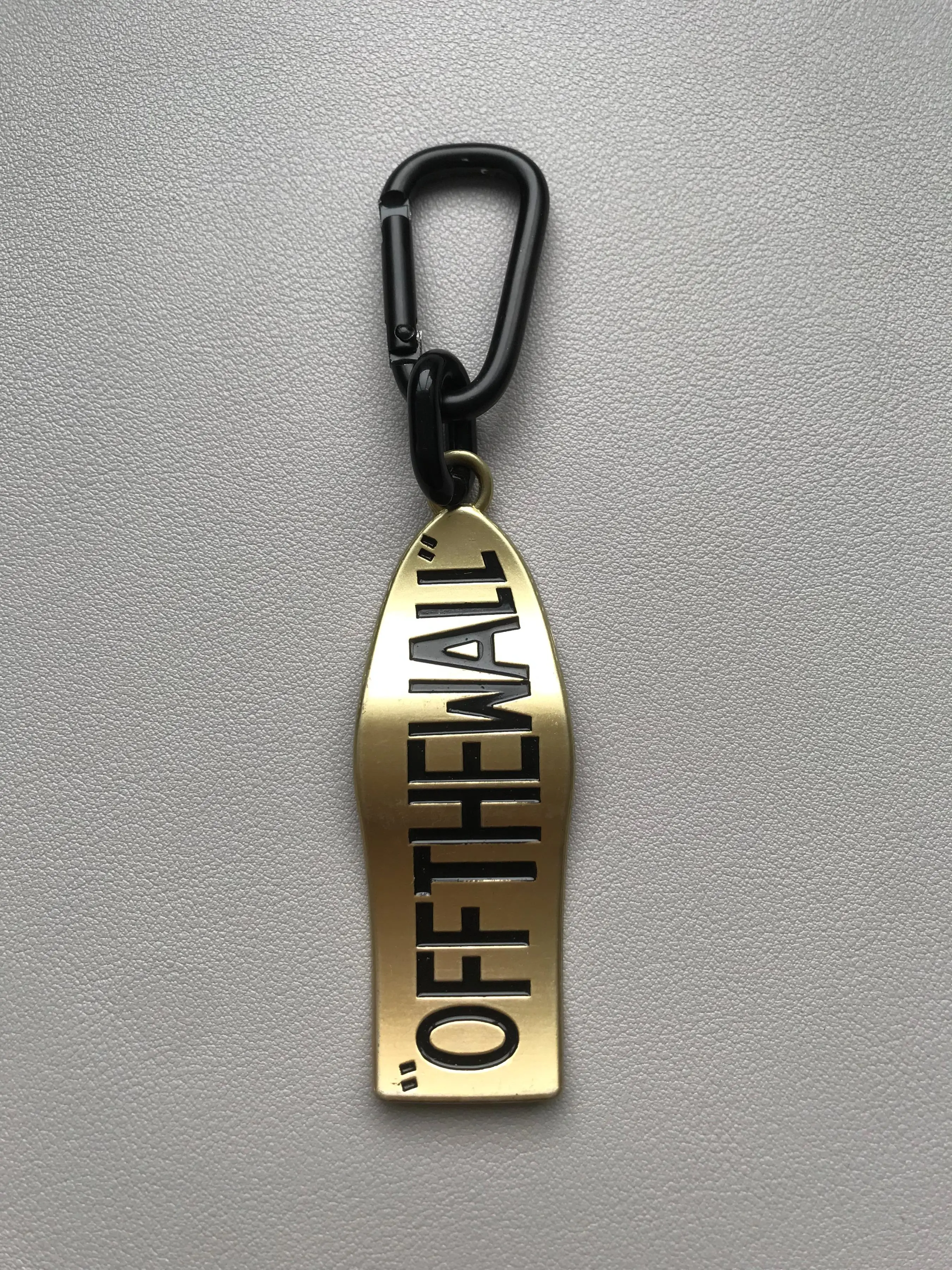 Letter Pattern Metal Keychain, Stainless Steel Keychain for Men & Women, Fashion Accessories for Daily Use, Trendy All-match & Exquisite Keychain for Birthday Gift