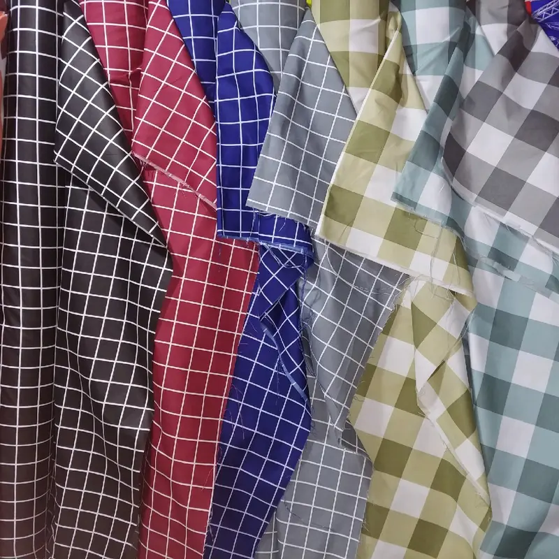 KAIN SEPREI GORDENG PIAMA METERAN MURAH NGGAK LUNTUR MOTIF EMILY KOREAN SPREI KOTAK-KOTAK TERBARU BAHAN KATUN, POLIMICRO, MICROTEK, DISPERSE KUALITAS TERBAIK Katun 1