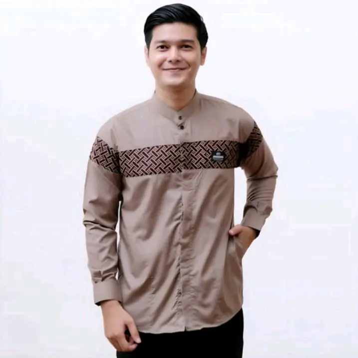 Baju Koko Lengan Panjang Pria Dewasa Motif Batik Qynang kobata Kobata Katun Matt 1