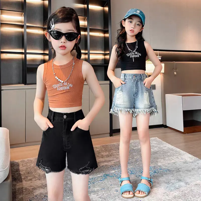 quần Jean shoort đùi tua gấu cưc chất cho bé gái ( đủ sz 27-55kg)