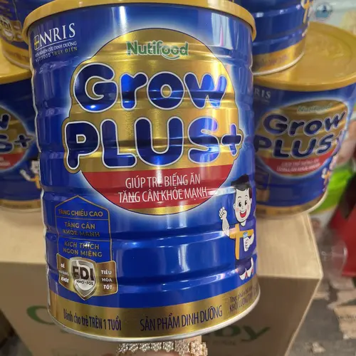 Sữa bột Nutifood Grow Plus Xanh 1.5kg