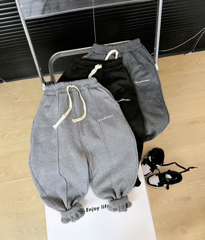 Quần nỉ bông cho bé trai có GÂN GIỮA chất nỉ bông co giãn, mềm mịn, dày dặn ấm áp có 3 màu, size 17 - 65kg