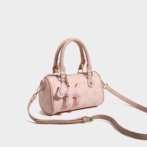 レディースハンドバッグ トレンドの高級感あるニッチデザイン シングルショルダー/脇下バッグ 通勤用多機能小型バッグ fancy club バッグ 好き ママ トレンド アクセサリー ホーボー guカーゴ フィヨルド