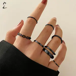 【Sktlz】7PCS Black Joint Ring Creative Personality Simple Overlay Combination Set 7-piece Ring Set