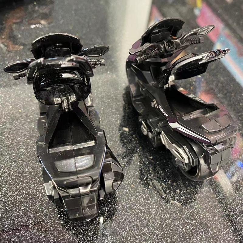 Product Introduction of Alloy Pull Back Motorcycle Simulation Pedal Toy Car Model Keychain Pendant Gift Clip Doll Gift 25