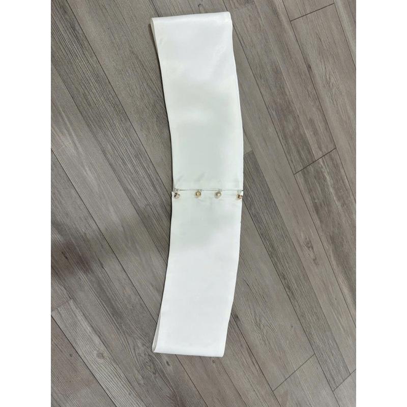 Bẹt vai rời che bắp tay cho đầm cup