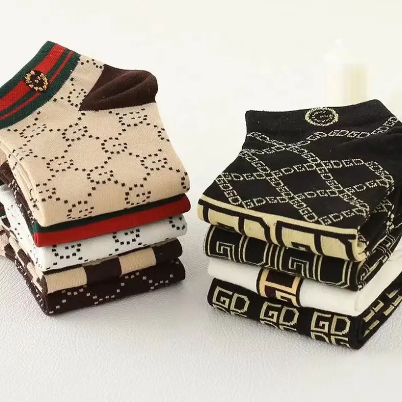 ￼Sét 5-10 đôi tất nam cổ ngắn cao cấp thương hiệu G.C. Vớ nam loại dày chất liệu len, cotton họa tiết sang chảnh. BON BU STORE Menswear Menswear 3