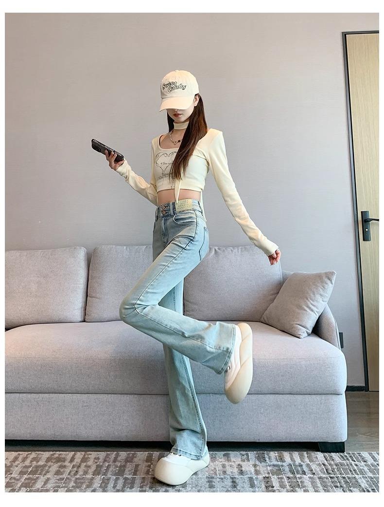 Product Introduction of Light-Colored Stretch Skinny Jeans for Women 2025 Spring Trend Niche New Style Small High Waist Slim Bell-Bottom Pants 14