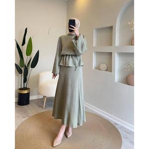 Pakaian Wanita, Koleksi Baru Musim Bunga, Sut Muslim, Warna Pejal, Gaya Elegan dan Murah Hati, Set Skirt, dengan Tali