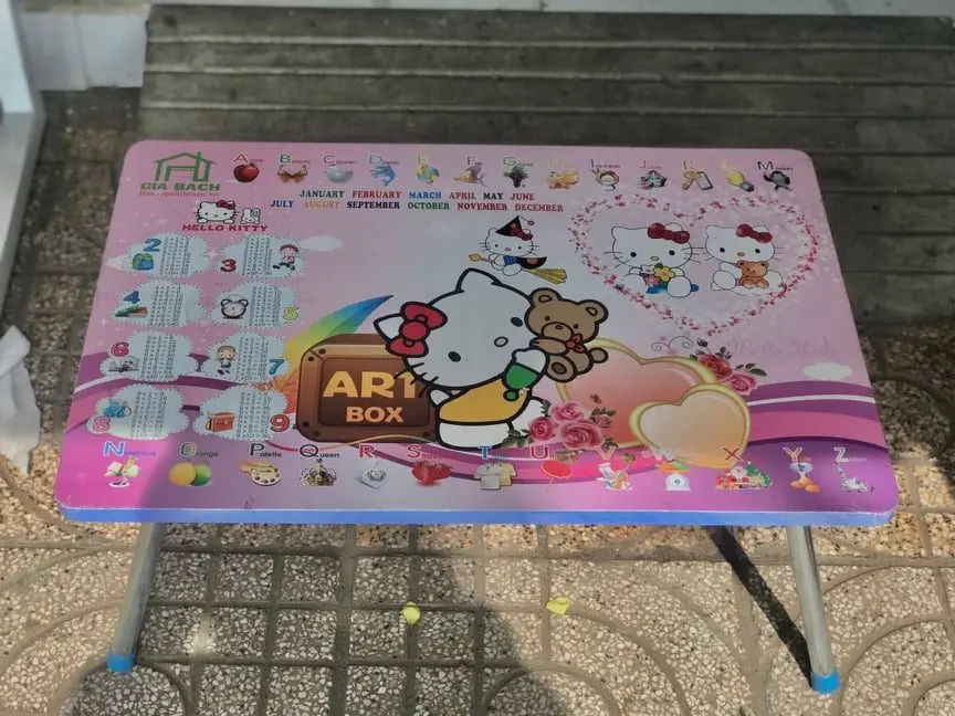 Bàn gấp gọn đa năng kt40*60*30 cm
