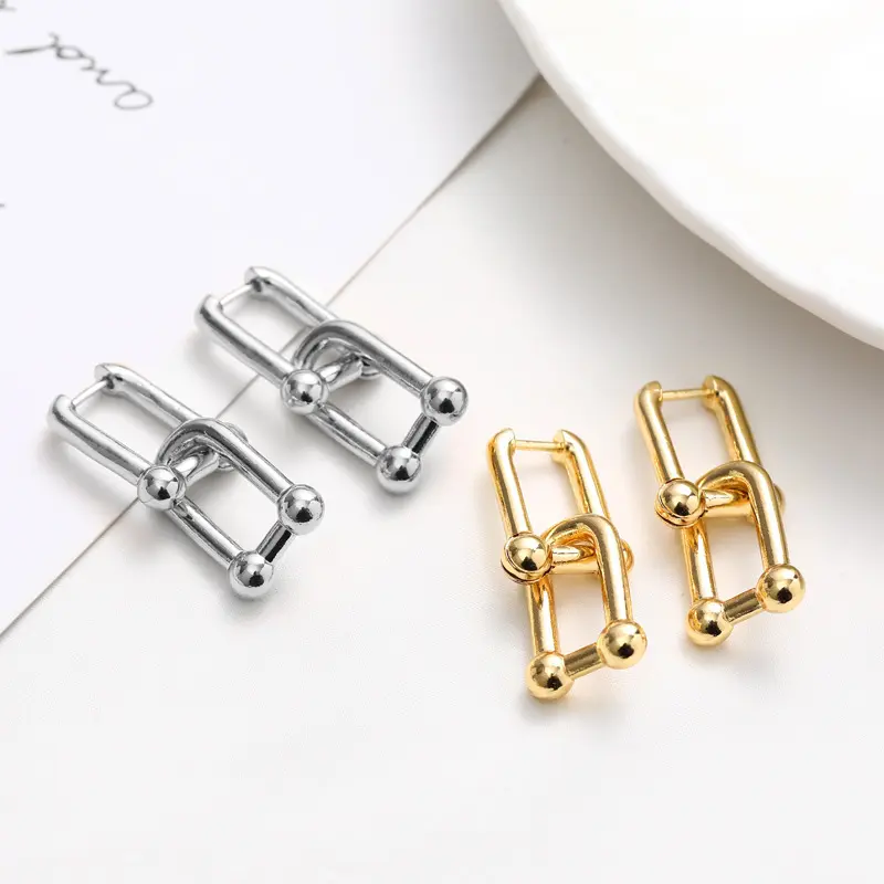 European and American Horseshoe Earrings Female Ins Personalized Cold Style Star Same Style All-Matching Detachable Short U-Shaped Ear Clips Earrings