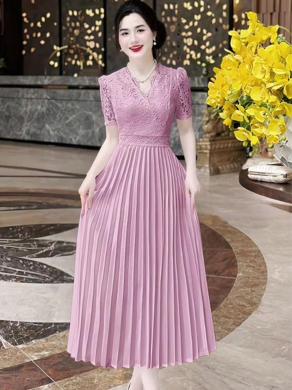 Đầm thiết kế dập ly phối ren có 3 màu đen trắng hồng xu hướng 2025