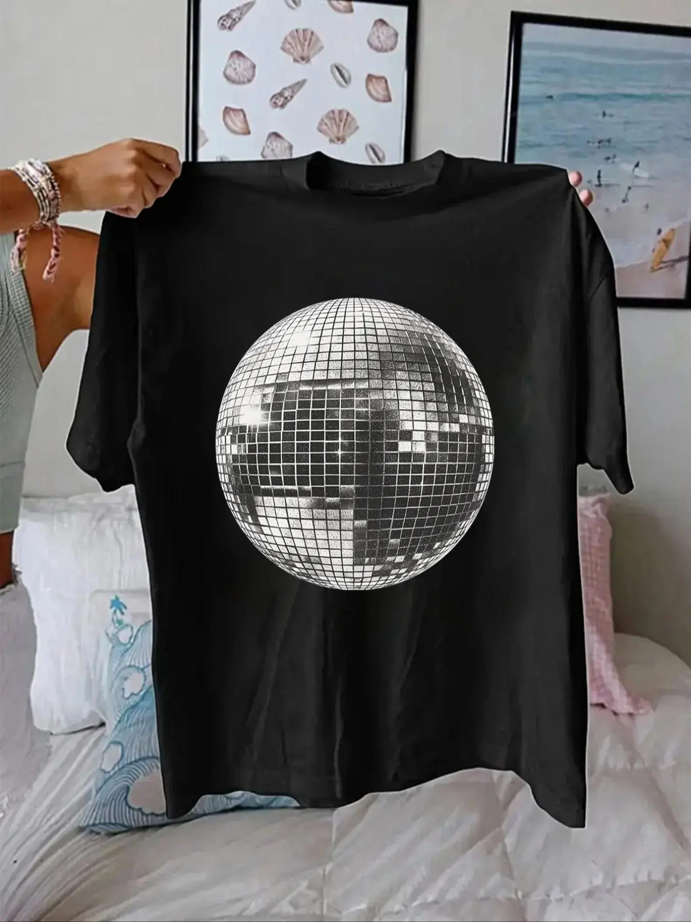 Women's Disco Ball Print Round Neck Graphic Tee, Vintage Trendy Casual Drop Shoulder Short Sleeve T-shirt for Daily Wear, Ladies All Seasons Wear