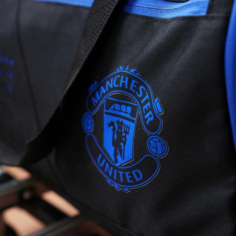 Túi trống thể thao du lịch Manchester United màu đen dây kéo Đỏ/Xanh vải oxford cao cấp, đựng hành lý quần áo, có ngăn đựng giày - BOMBSHOP 3