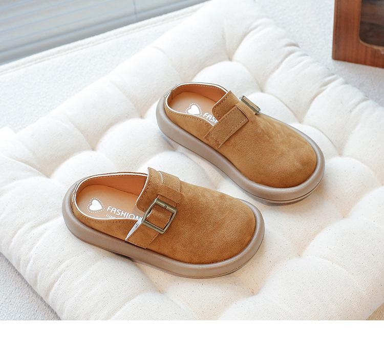 Product Introduction of Children's Closed Toe Boken Half Slippers 2025 Spring New Flat Non-Slip Soft Bottom Girls' Slip-on Outdoor Slippers 10